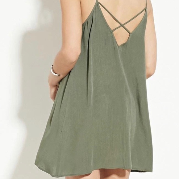 Forever 21 green cami dress - Picture 4 of 4